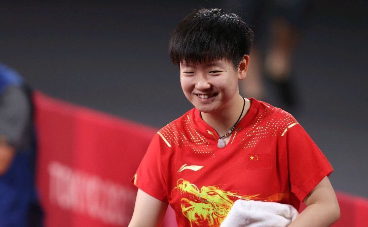 美女露100%胸
